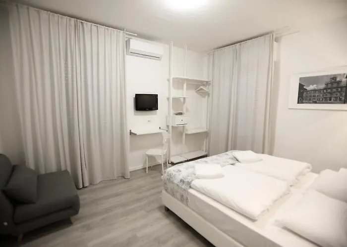 Del Pozzo 2* Модена